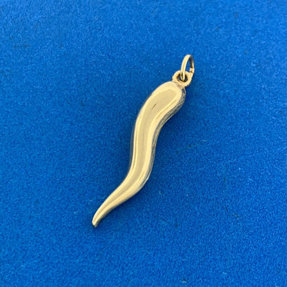 Designer 14K Yellow Gold Italian Horn Good Luck Pendant