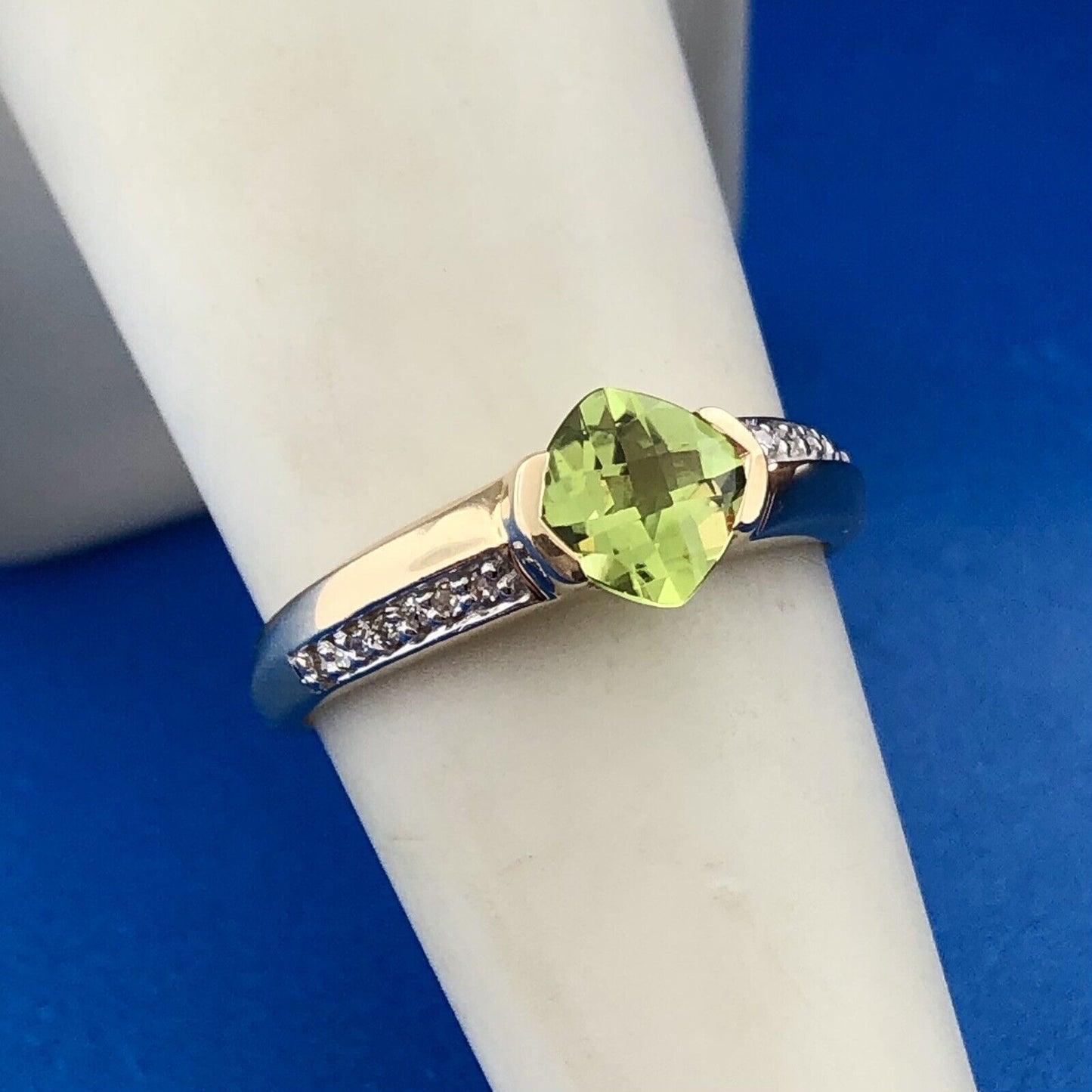 Gorgeous 14K Yellow Gold Peridot Diamond Accent August Anniversary Ring