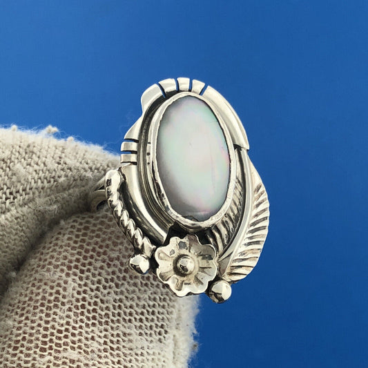 Native American Sterling Silver Ring Oval Mother Of Pearl Squash Blossom Ring