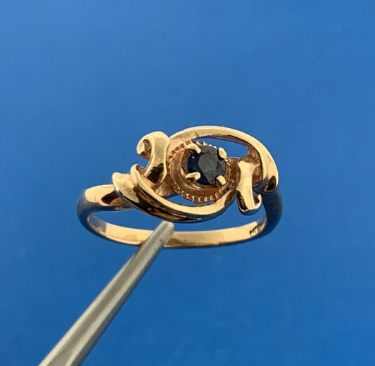 Vintage 10K Yellow Gold Sapphire Solitaire Scroll Knot September Ring