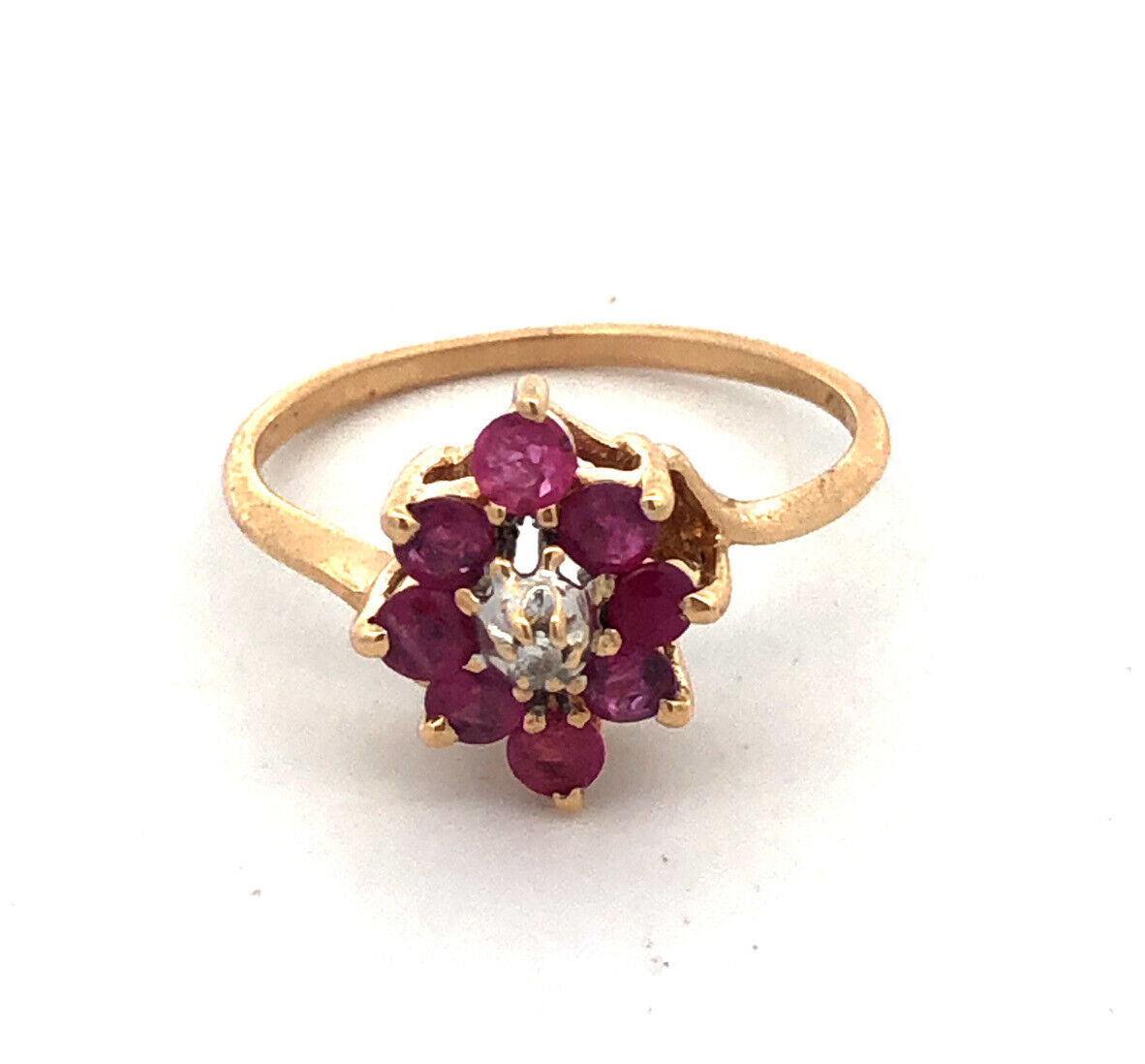 Designer 10K Yellow Gold Round Ruby Diamond Oval Cocktail Ring