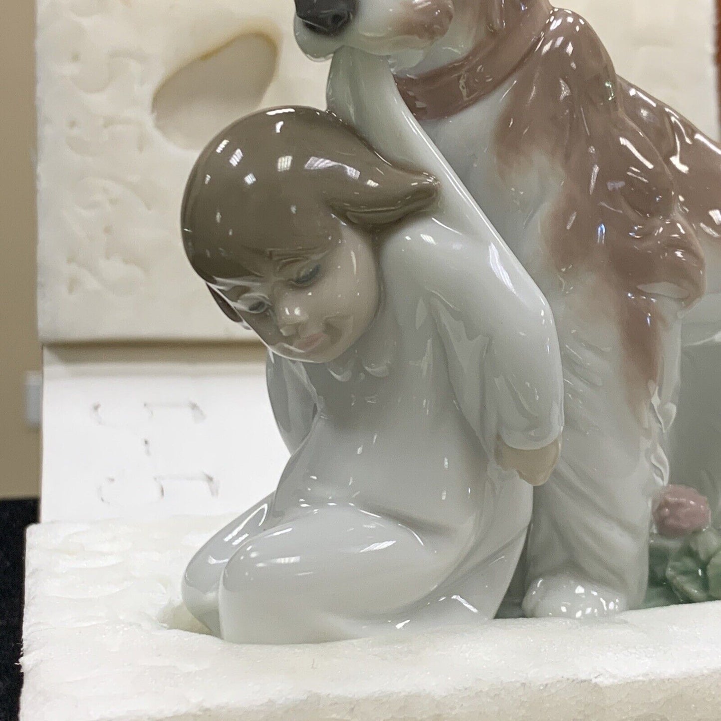 1998 Lladro Safe And Sound Terrier Child Retired Porcelain Figurine #6556 NIB