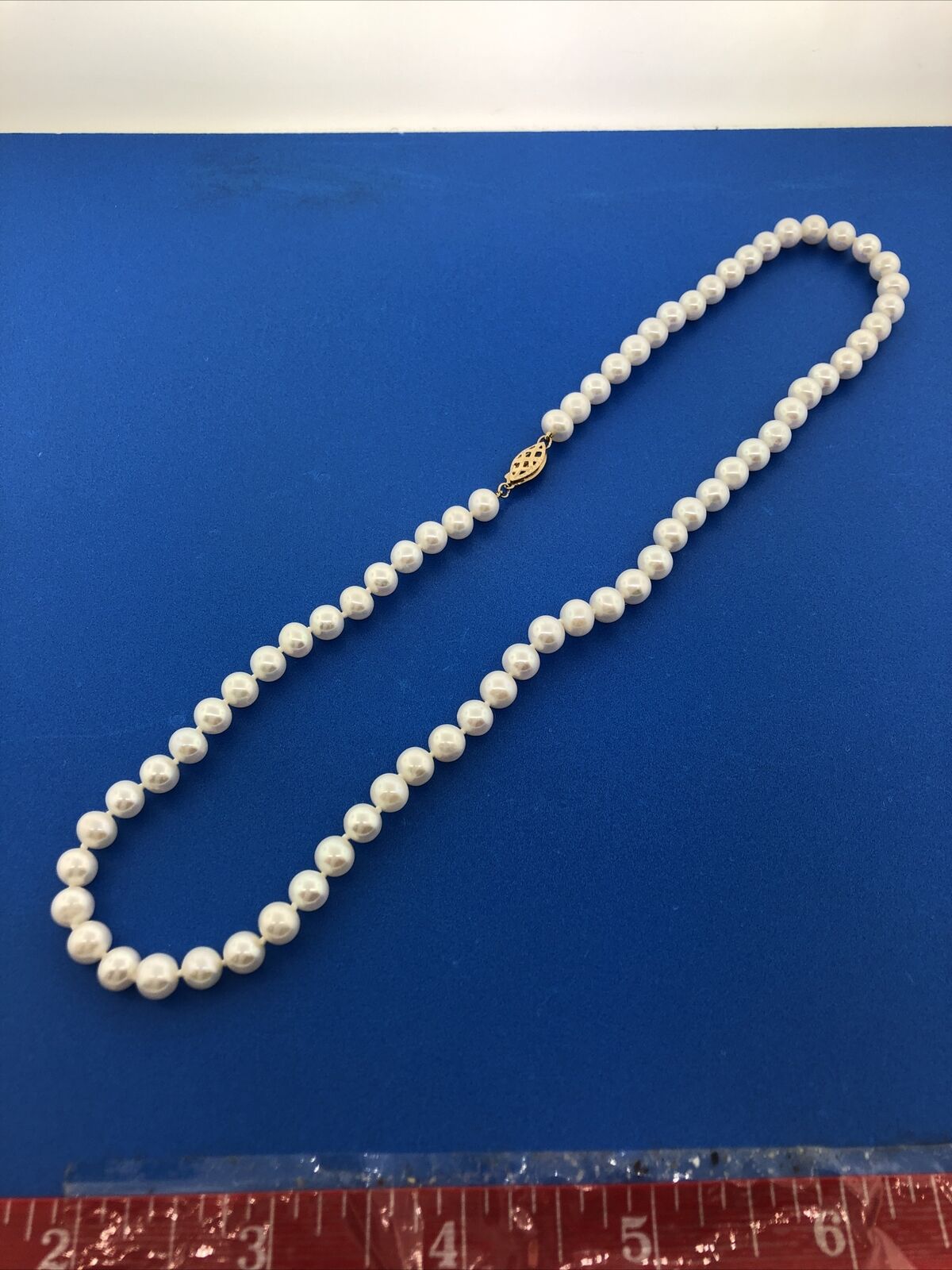 Gorgeous 14k Yellow Gold White 6.65mm Pearl 18" Strand String Necklace