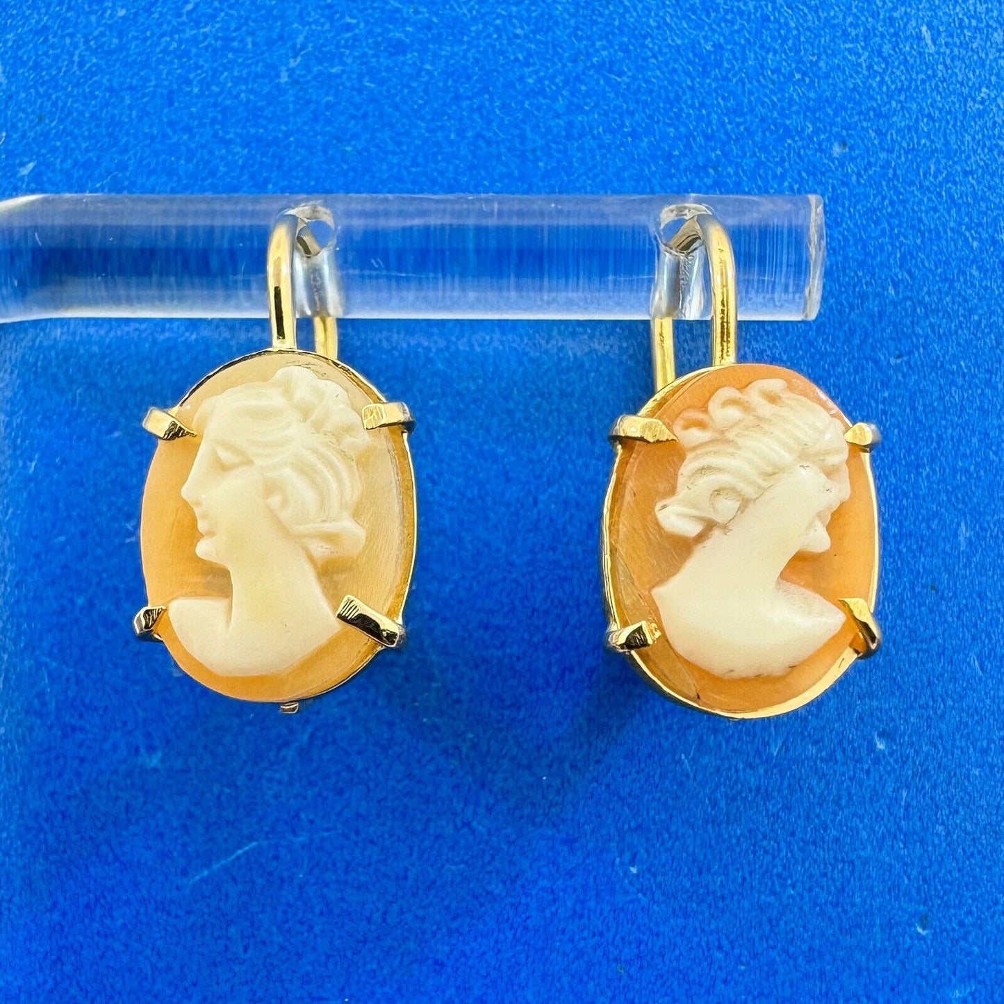 Designer 18K Yellow Gold Oval Carved Cameo Drop Dangle Lever Back Earrings