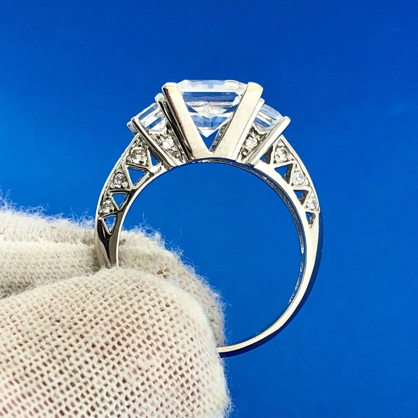 Sparkling 14K White Gold Princess Cut Cubic Zirconia Statement Engagement Ring