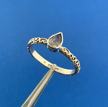 Designer 925 Sterling Silver Pear Moonstone Scroll Design Stackable Band Ring