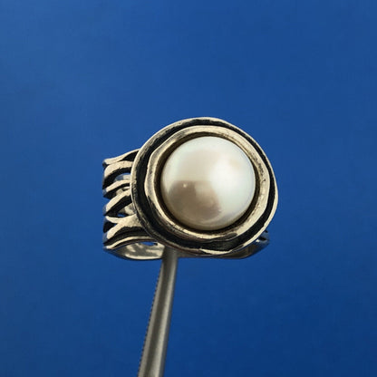 Designer B ISRAEL 925 Sterling Silver Pearl Modernist Statement Cigar Band Ring