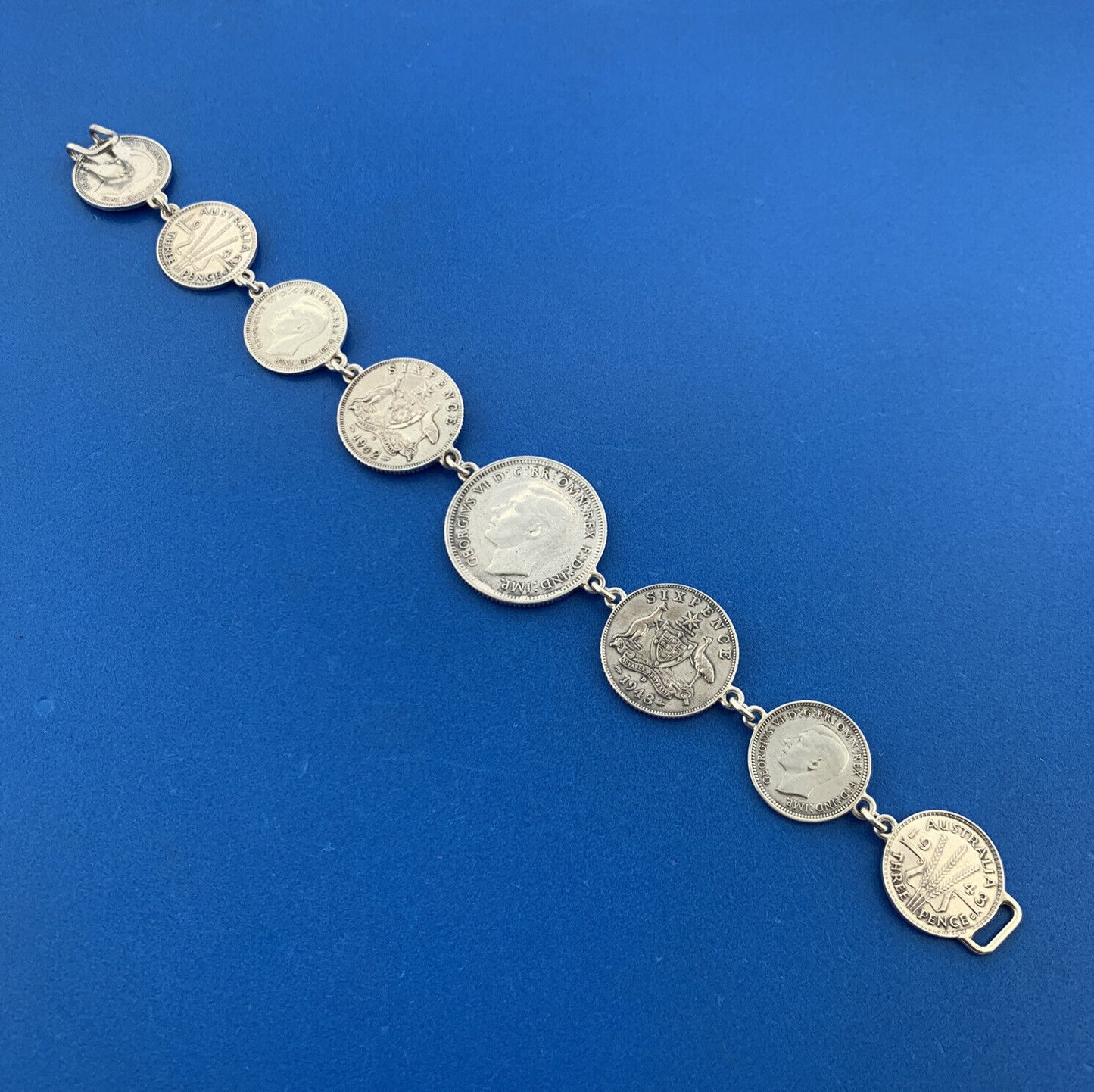 Vintage 1942-1943 Great Britain Australia 3 Pence 6 Pence Shilling Coin Bracelet