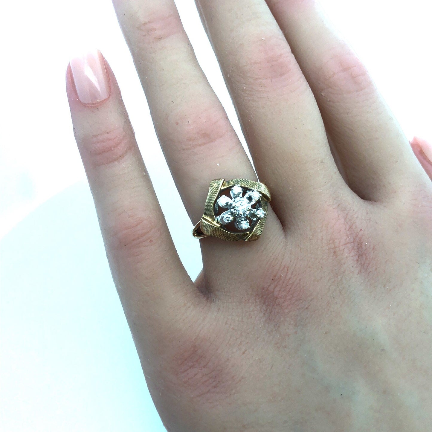 Designer OFA 14k Yellow Gold Round Cut Diamond Cluster Openwork Ring Size 6.25