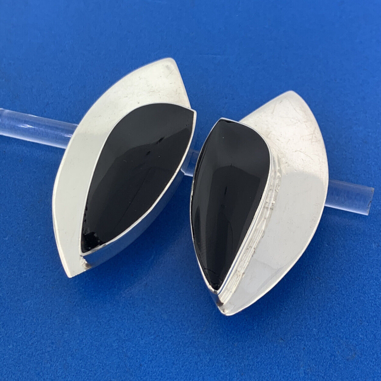 Mid Century Taxco Los Ballesteros Sterling Silver Onyx Modernist Clip Earrings