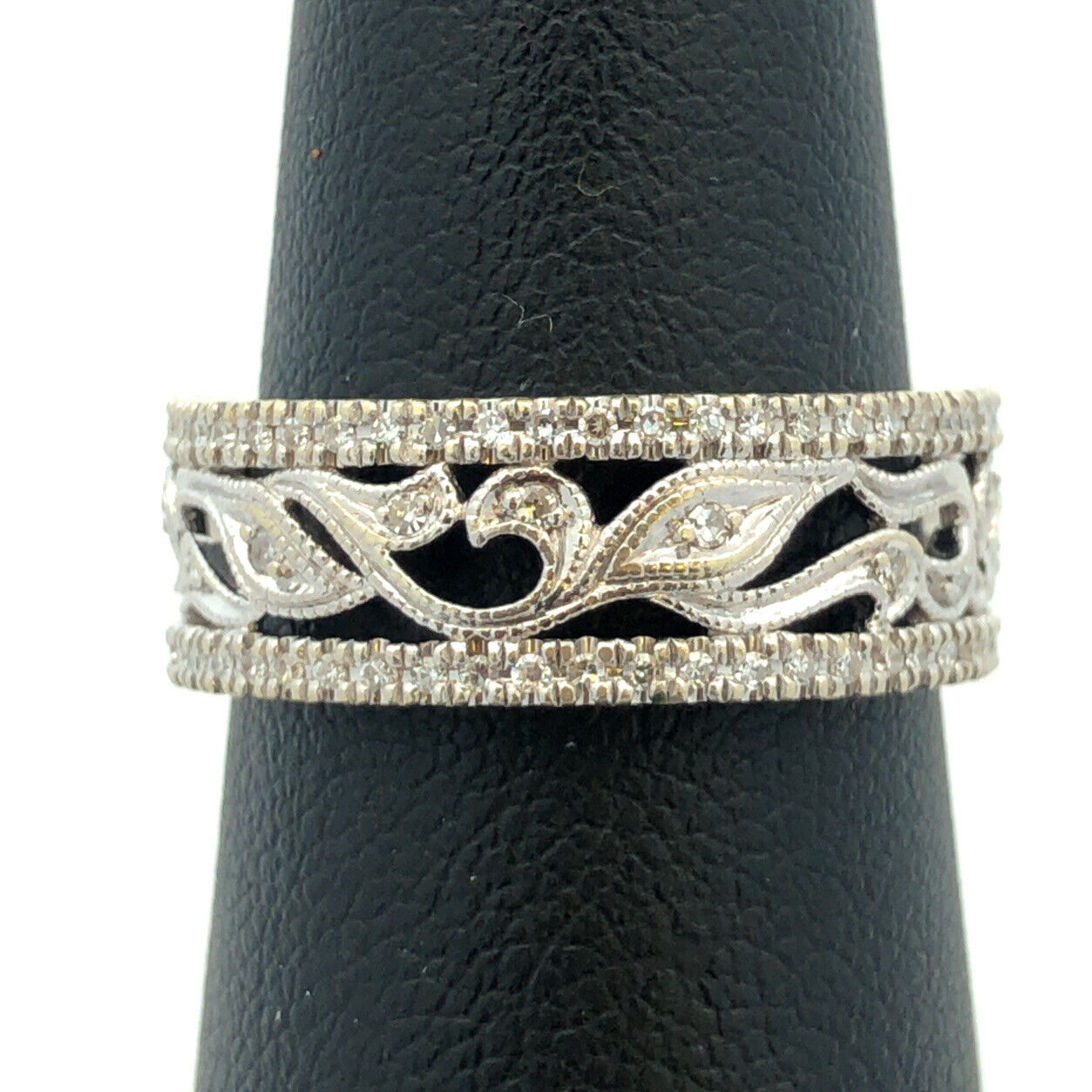 Neil Lane 14K White Gold Pave Diamond Floral Scroll Cutout Wedding Band Ring