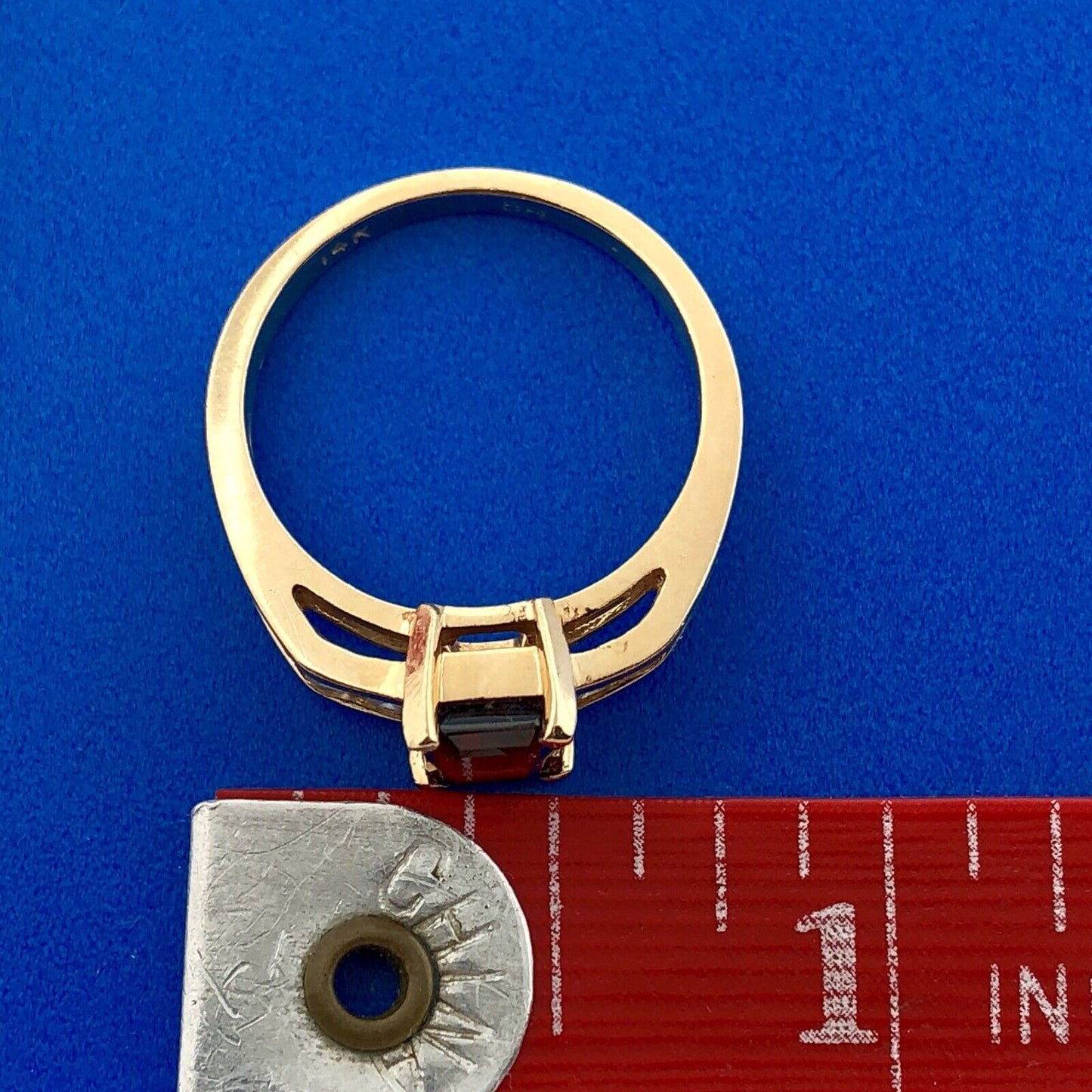 Modern 14K Yellow Gold Garnet Diamond Engagement Bridal Cocktail Ring