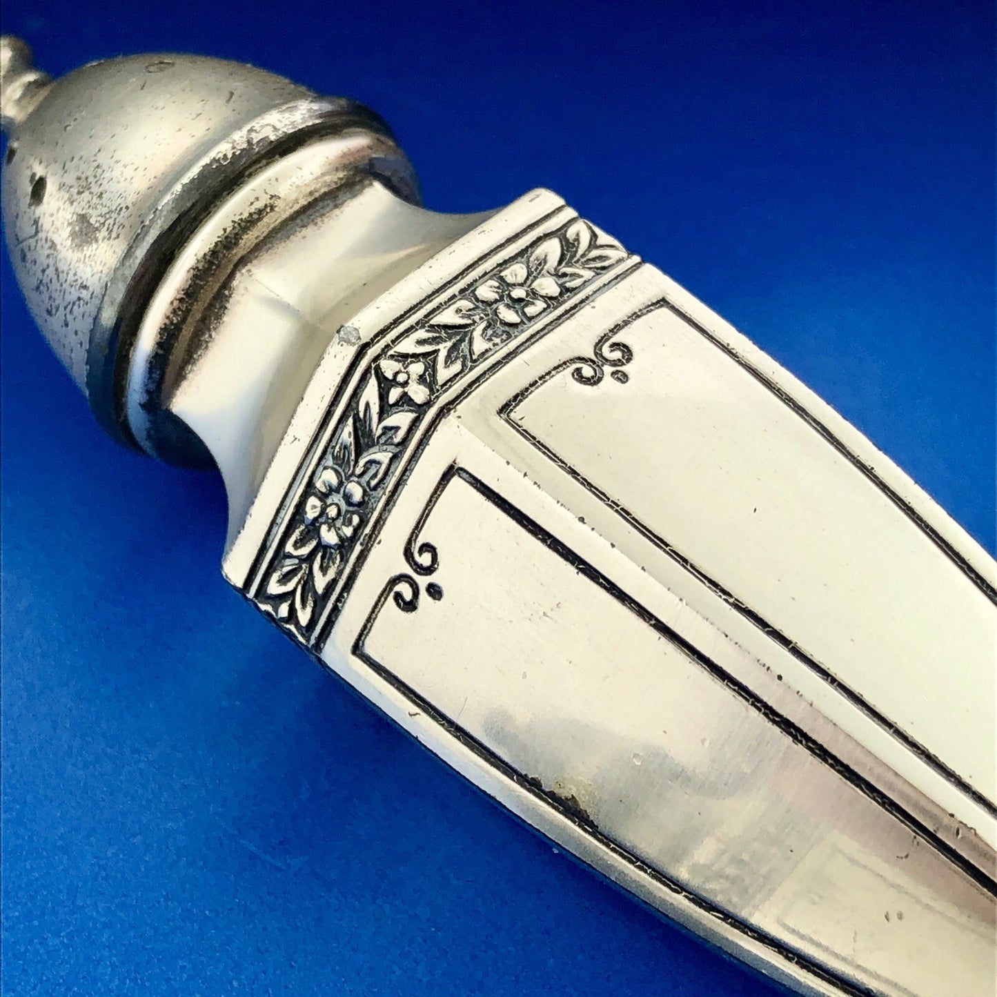 Vtg Quaker Silver Company Etched Silver Tone Salt Pepper Shakers In Original Box