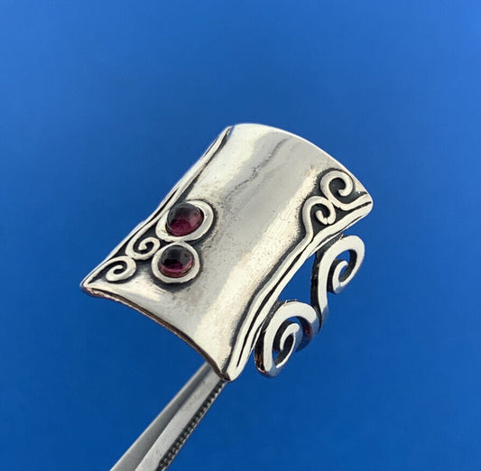 Designer AS Israel Sterling Silver 925 Cabochon Garnet Finger Ring Size 6.25