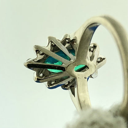 Gorgeous 14k White Gold Marquise Cut Emerald Diamond Accent Ring Size 2.75