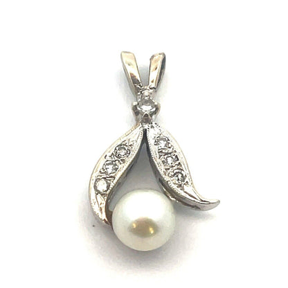 Vintage 10K White Gold Pearl Diamond Accented Wedding Anniversary Pendant