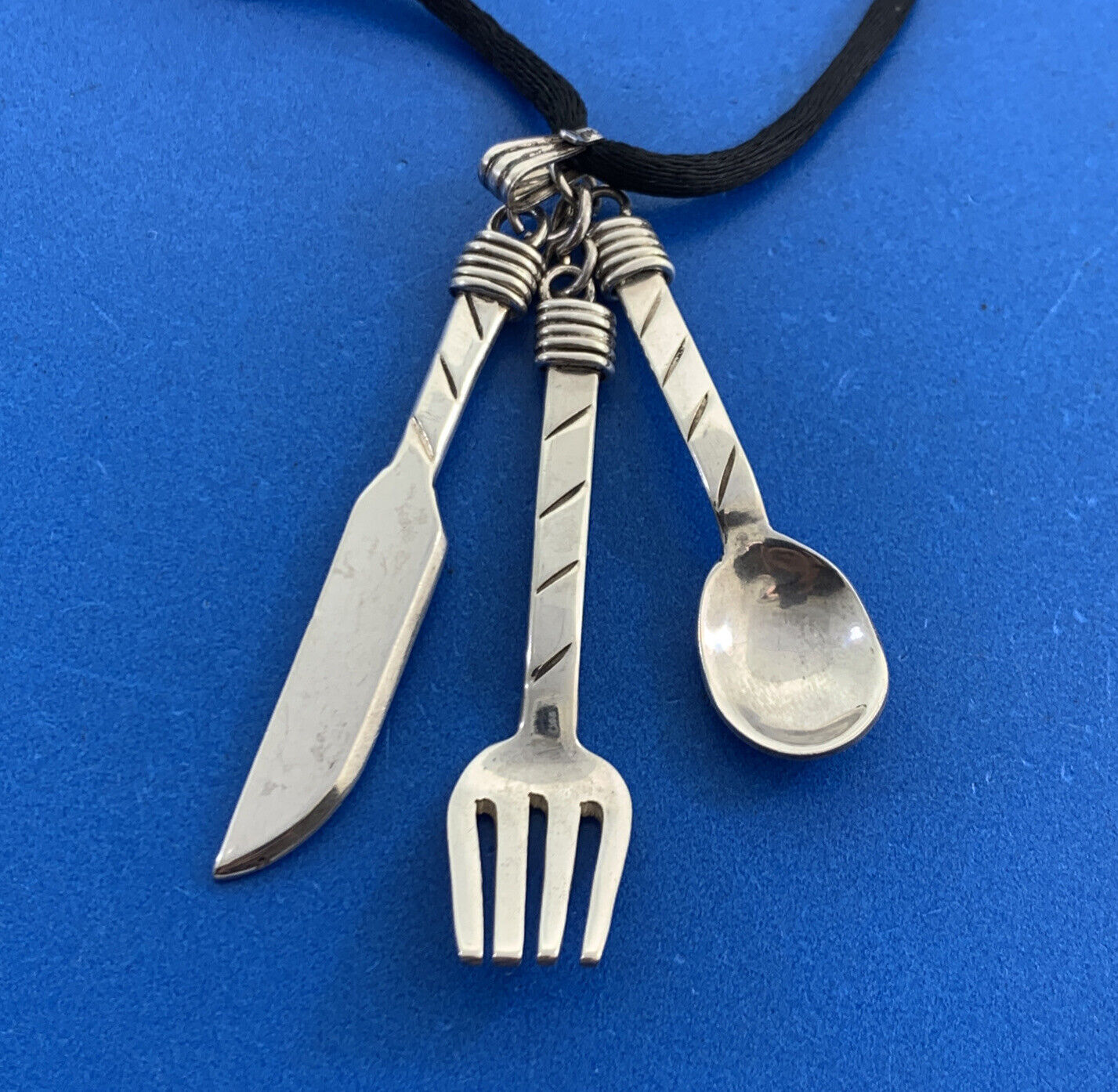 Taxco Mexico 925 Sterling Silver Knife Spoon Fork Cord Necklace