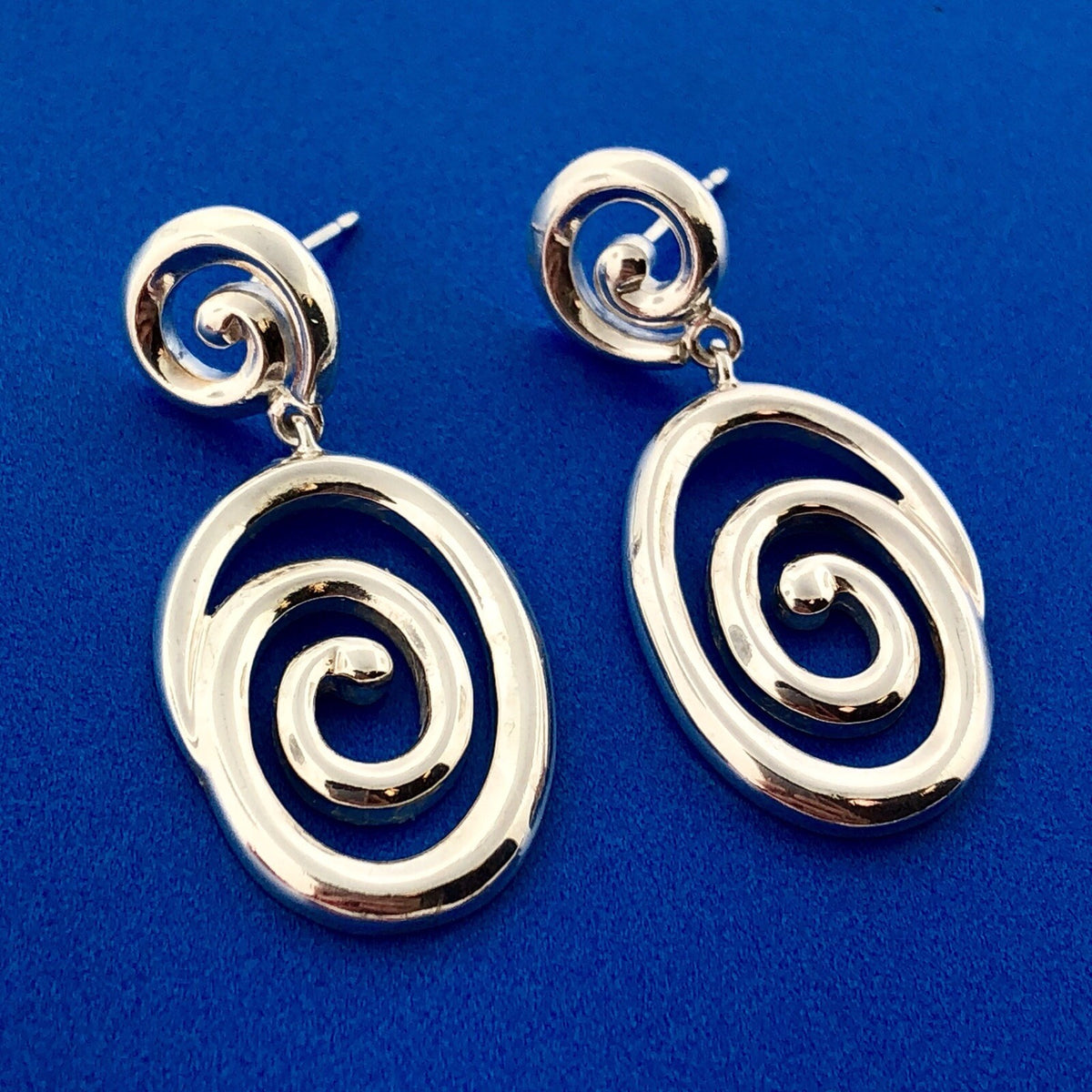Designer 925 Sterling Silver Modernist Swirl Dangle Statement Earrings
