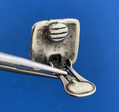 Vintage Modern Square 925 Sterling Silver Blue Glass Clip-On Earrings