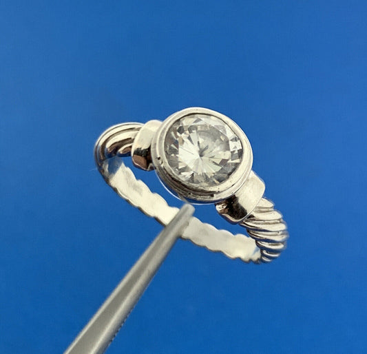 Estate 925 Sterling Silver White Quartz Solitaire Ribbed Cocktail Ring