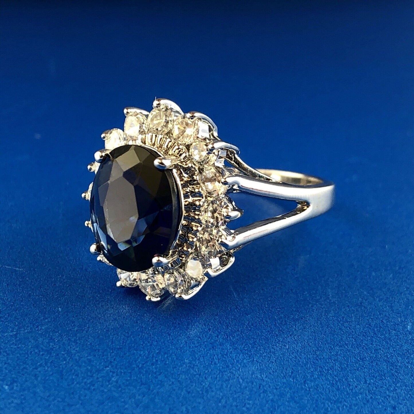 Sterling Silver 925 Blue White Cubic Zirconia CZ Statement Fashion Cocktail Ring