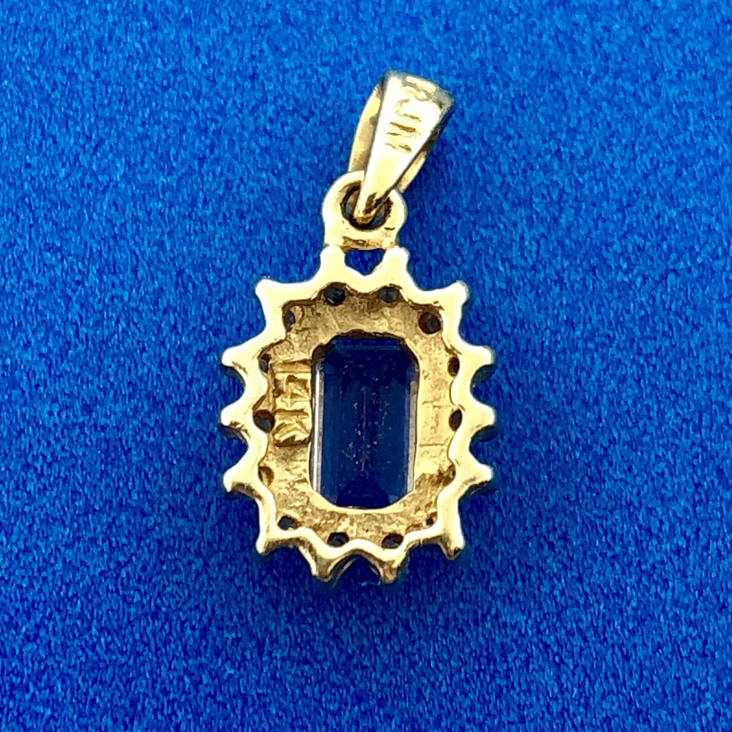 14K Yellow Gold Purple Tanzanite Diamond Charm Pendant