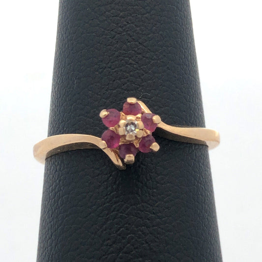 Designer GTR 10K Yellow Gold Round Purple Ruby Diamond Flower Promise Ring