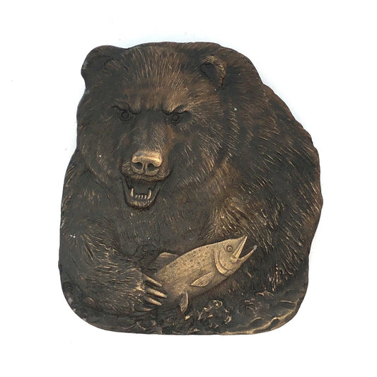1978 Bergamot Brass Works Grizzly Bear W/Fish Statement Unisex Belt Buckle
