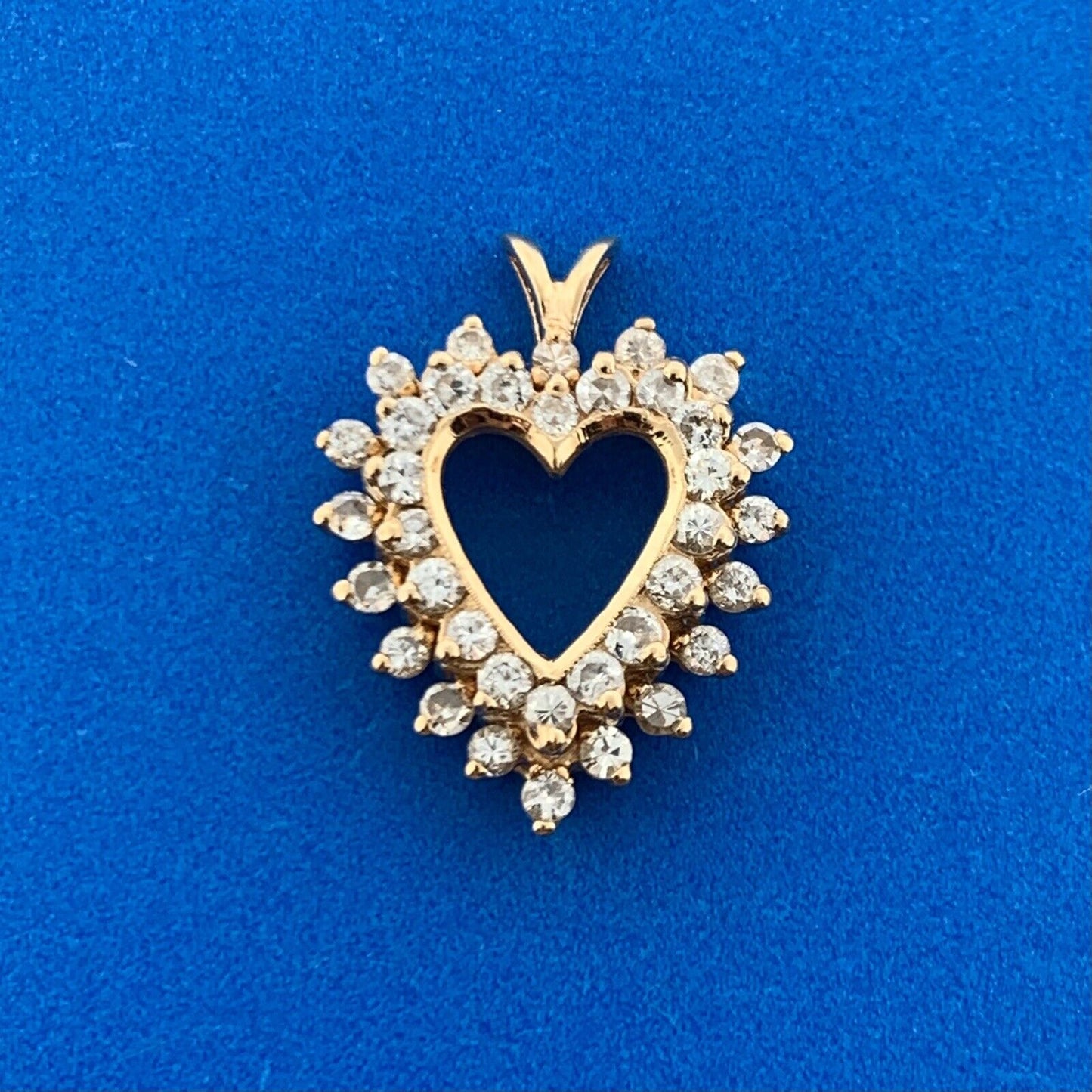 Gorgeous 14k Yellow Gold Round Cut Diamond Open Heart Loving Romance Pendant