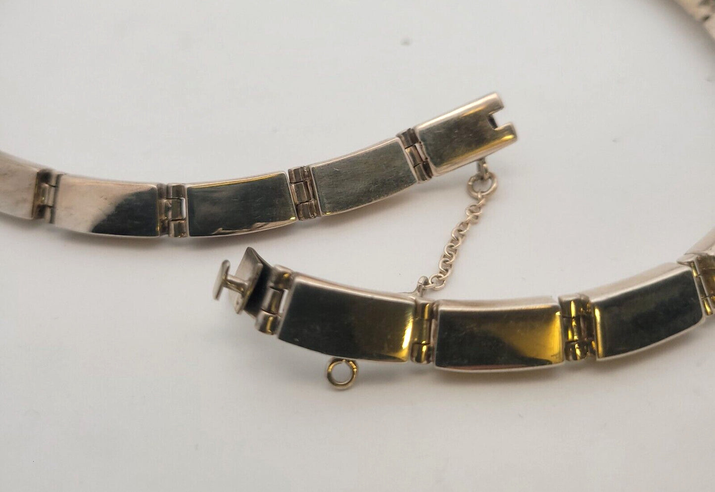 Navajo Calvin Begay Sterling Silver Black Onyx White Agate Cabochon Necklace