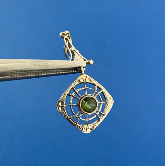 Art Deco 14K White Gold Peridot August Anniversary Filigree Scroll Drop Pendant