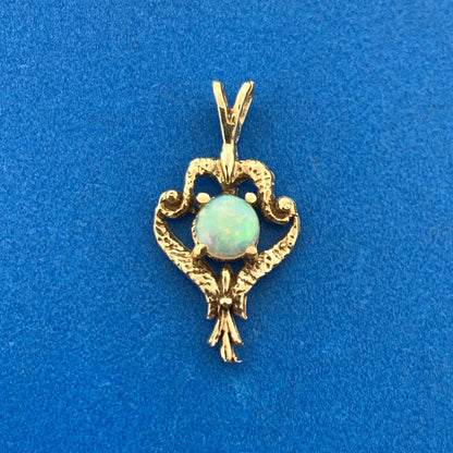 Vintage 14K Yellow Gold Opal Solitaire Free Form Modernist Charm Pendant