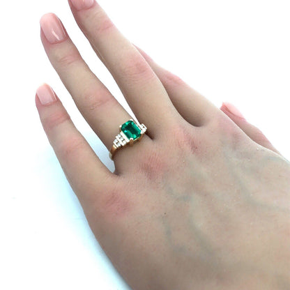 Designer SGS 14K Yellow Gold Emerald Cut Emerald Round Diamond Anniversary Ring