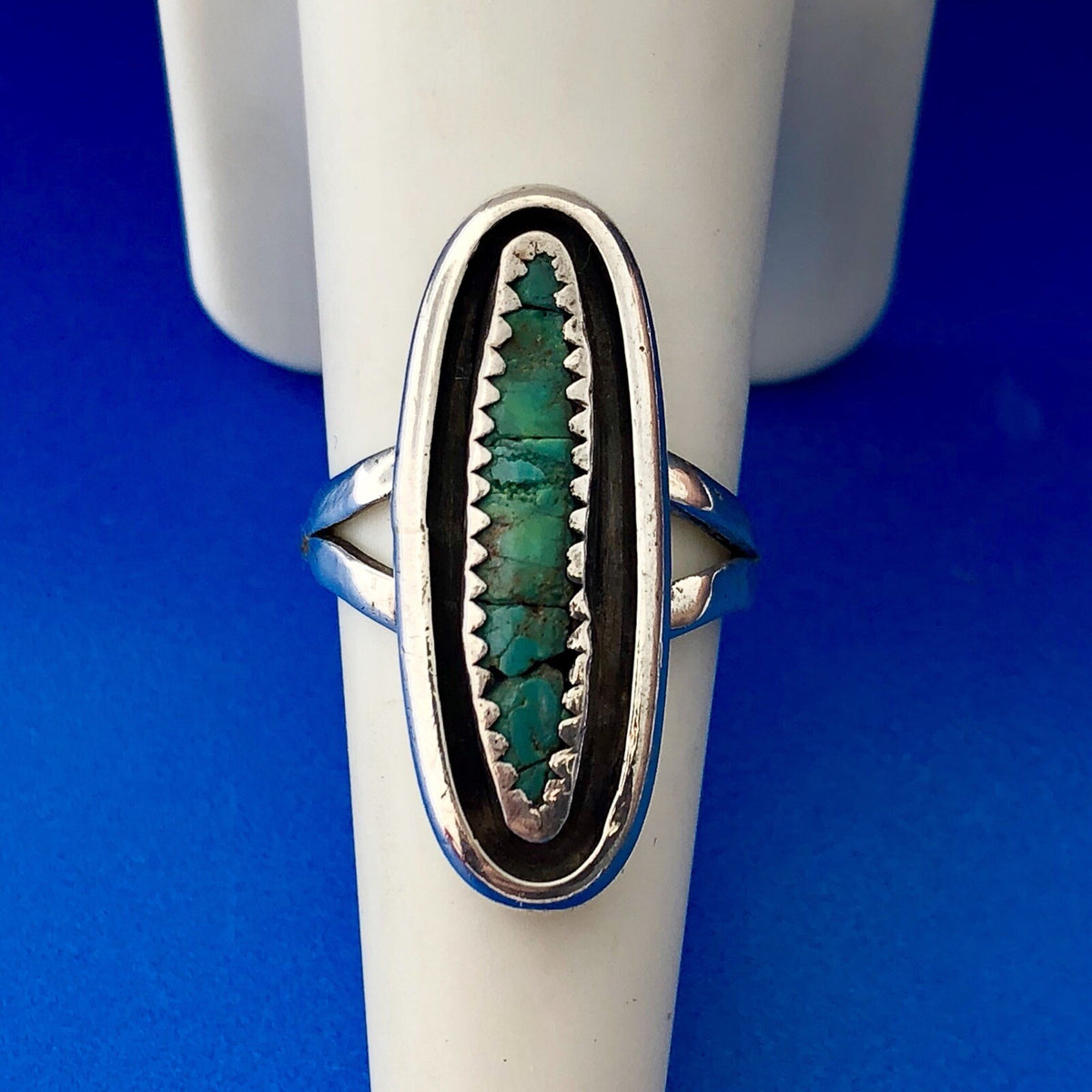 Signed Native American 925 Sterling Silver Turquoise Statement Finger Ring