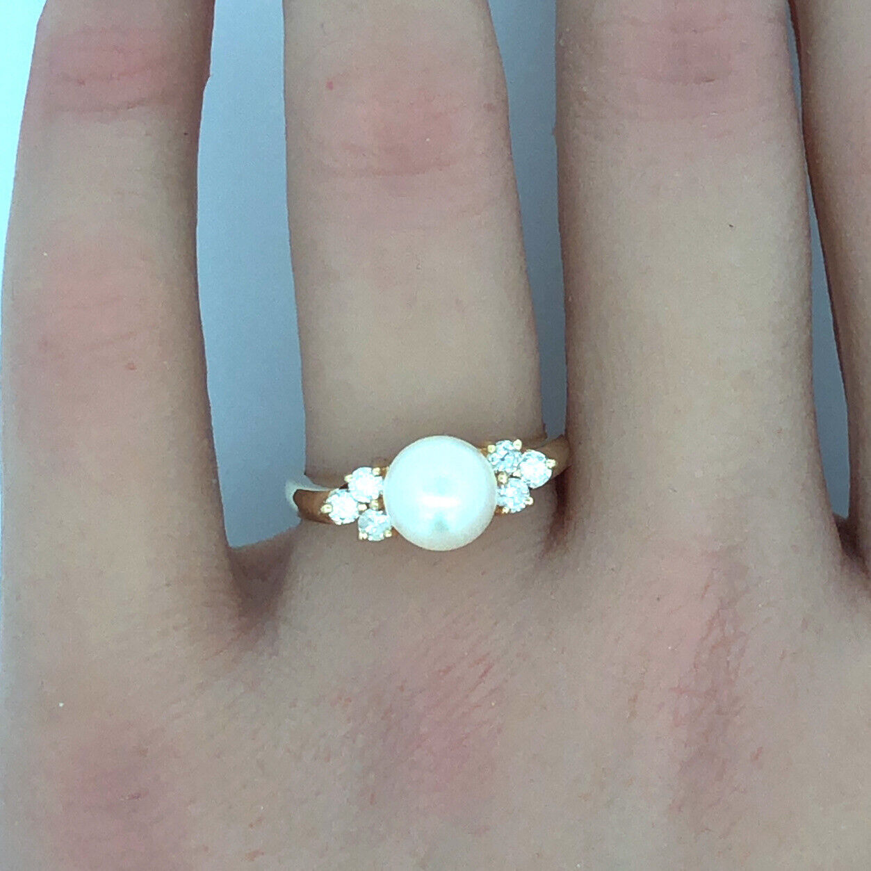 Designer 14K Yellow Gold Pearl Solitaire Round Diamond Accent Cocktail Ring