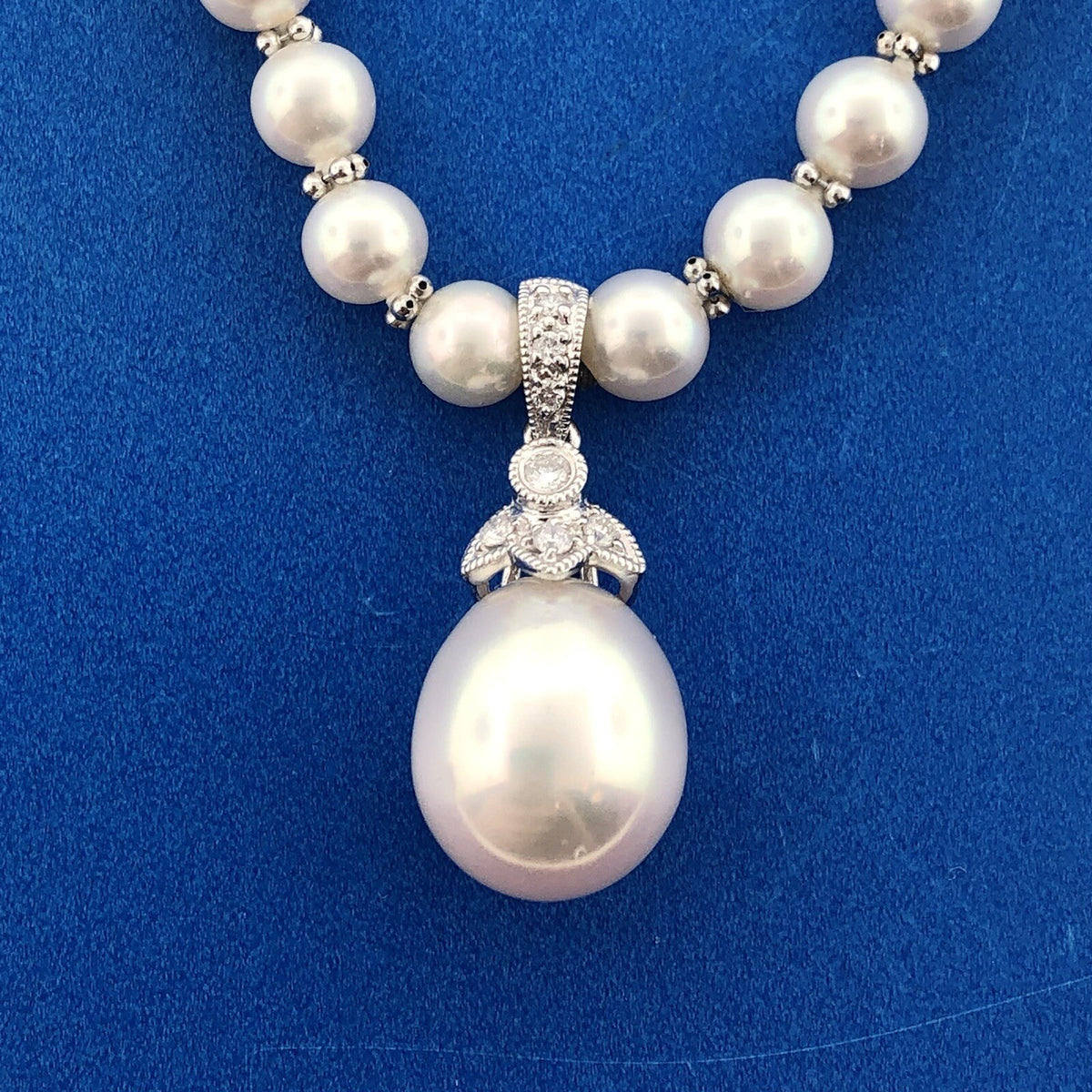 Fabulous 18K White Gold Diamond Pearl Wedding Bridal Drop Pendant Necklace