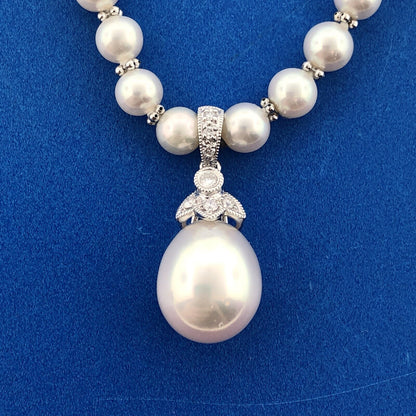Fabulous 18K White Gold Diamond Pearl Wedding Bridal Drop Pendant Necklace