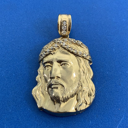 Designer 10K Yellow Gold Cubic Zirconia CZ Statement Christ's Head Pendant