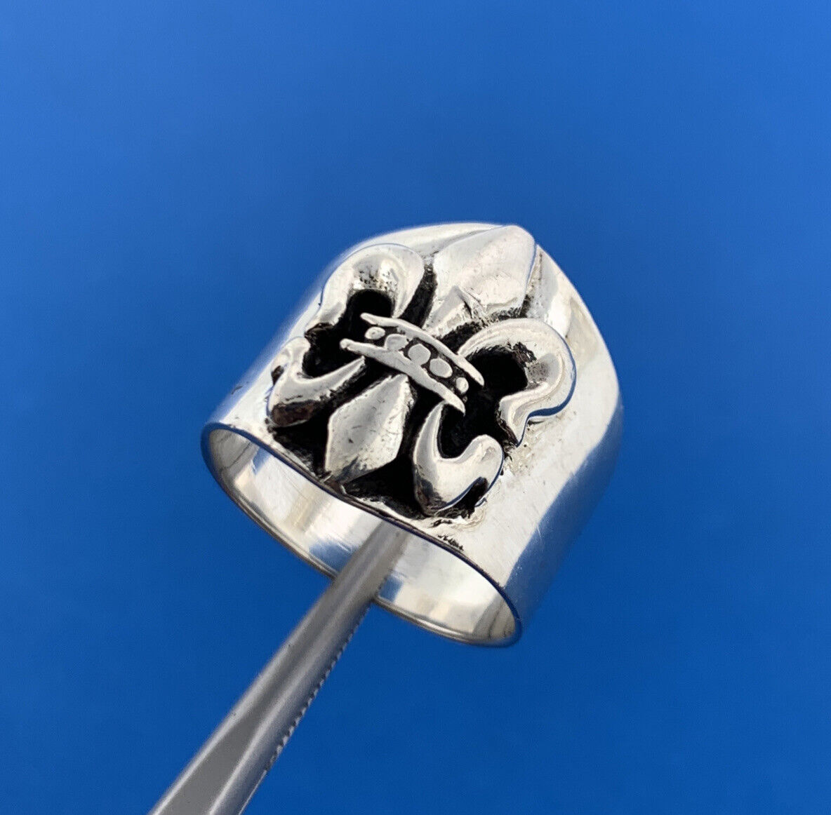 925 Sterling Silver Fleur De Lis New Orleans Religious Statement Ring