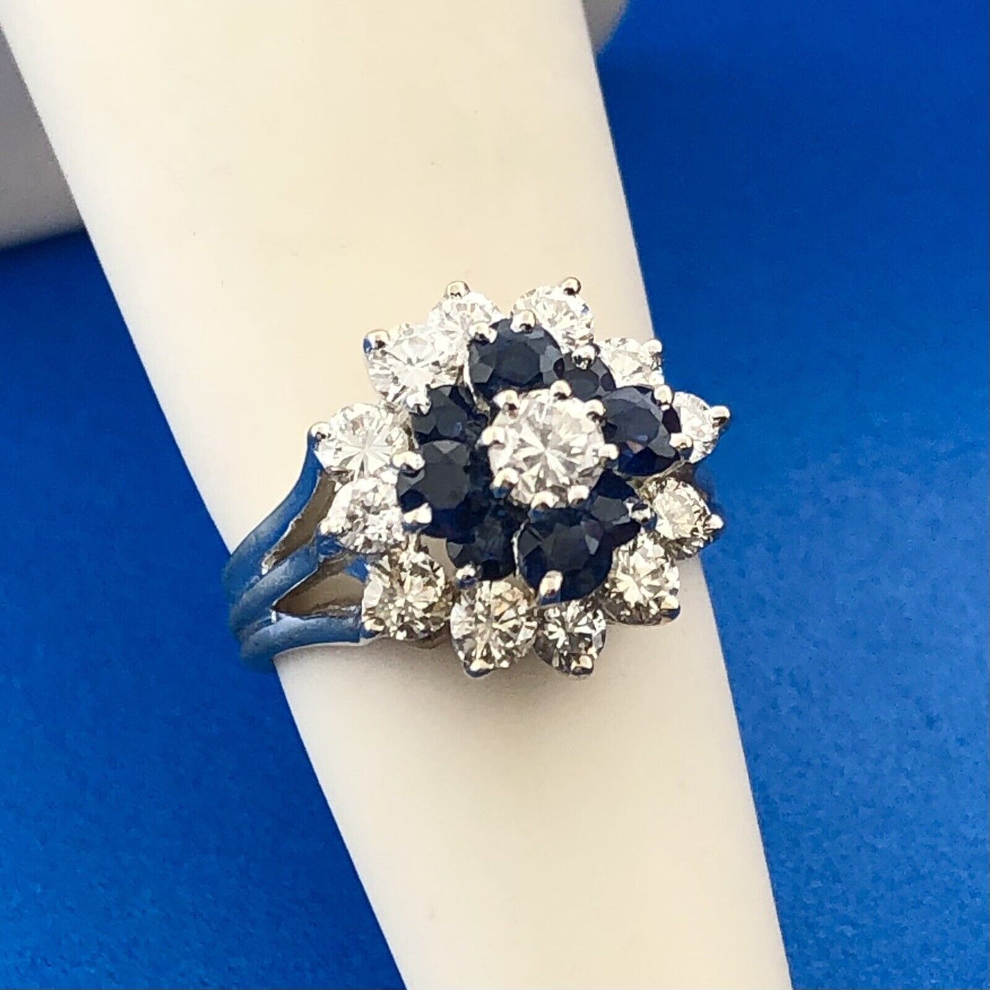 Gorgeous 14k White Gold Round Diamond Sapphire Towering Cluster Ring Size 2.75