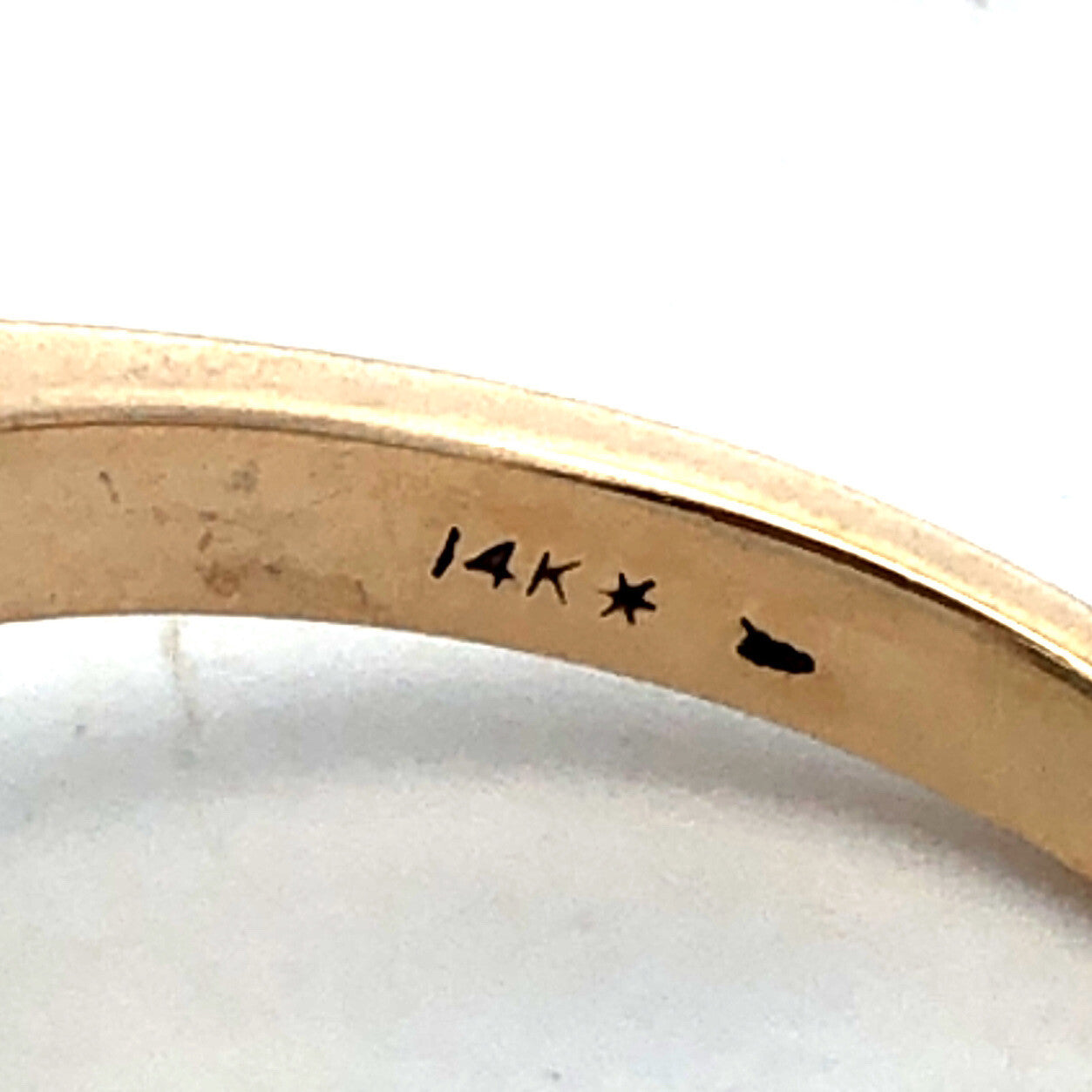 Estate Designer 14K Yellow Gold Emerald Cut Emerald Statement Solitaire Ring