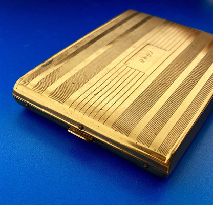 1948 Golden Wheel Gold Tone Basket Weave Etched Cigarette Business Card Case