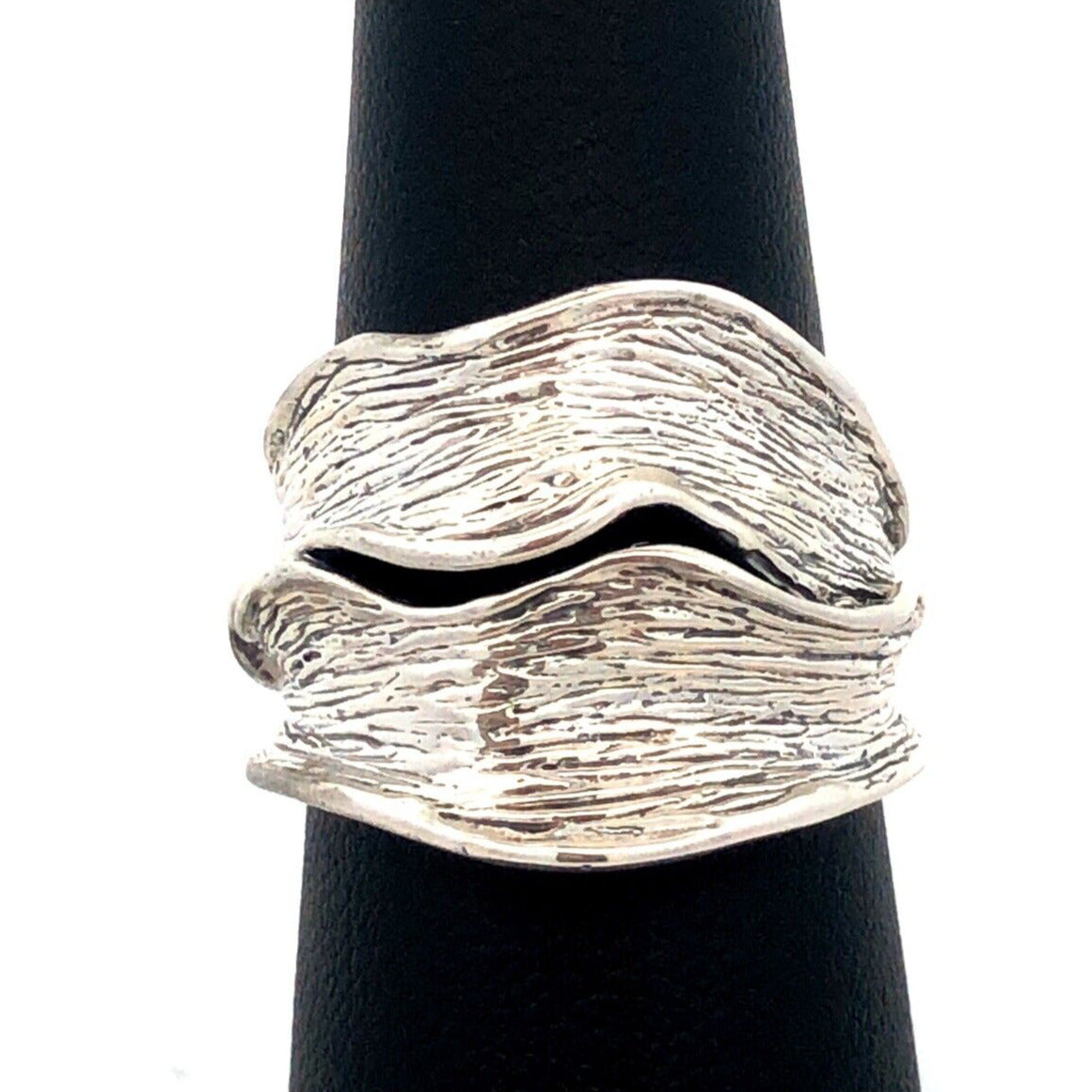 Designer Hagit Gorali Israel 925 Sterling Silver Textured Wave Wide Band Ring