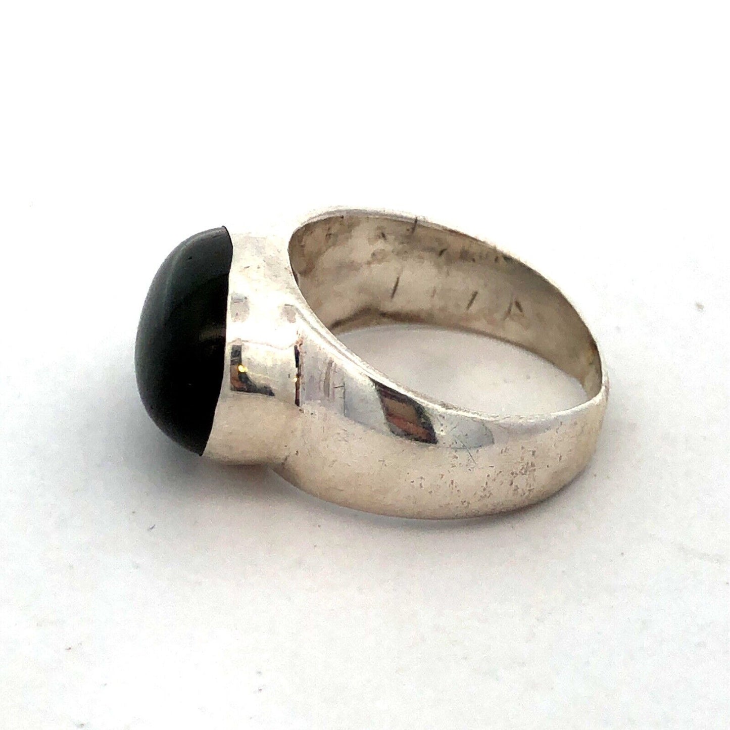 Modernist 925 Sterling Silver Oval Cabochon Labradorite Bezel Solitaire Ring