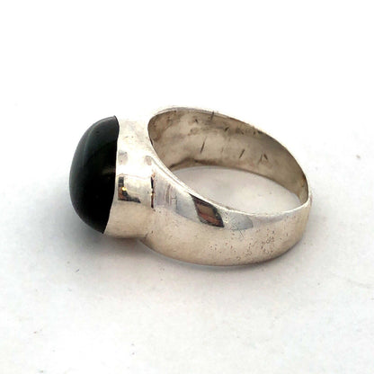Modernist 925 Sterling Silver Oval Cabochon Labradorite Bezel Solitaire Ring