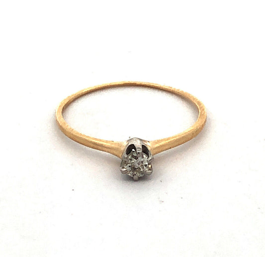 Designer 14K Yellow Gold Round Diamond Solitaire Engagement Wedding Ring