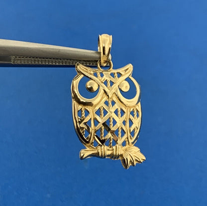 Designer Michael Anthony MA 10K Yellow Gold Open Work Wise Owl Charm Pendant