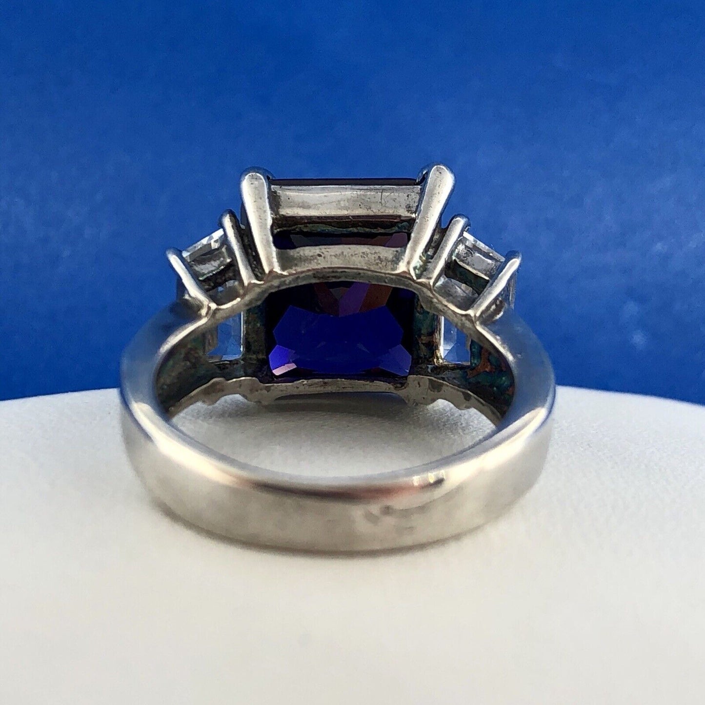 Dramatic Sterling Silver 925 Purple White CZ Statement Fashion Cocktail Ring