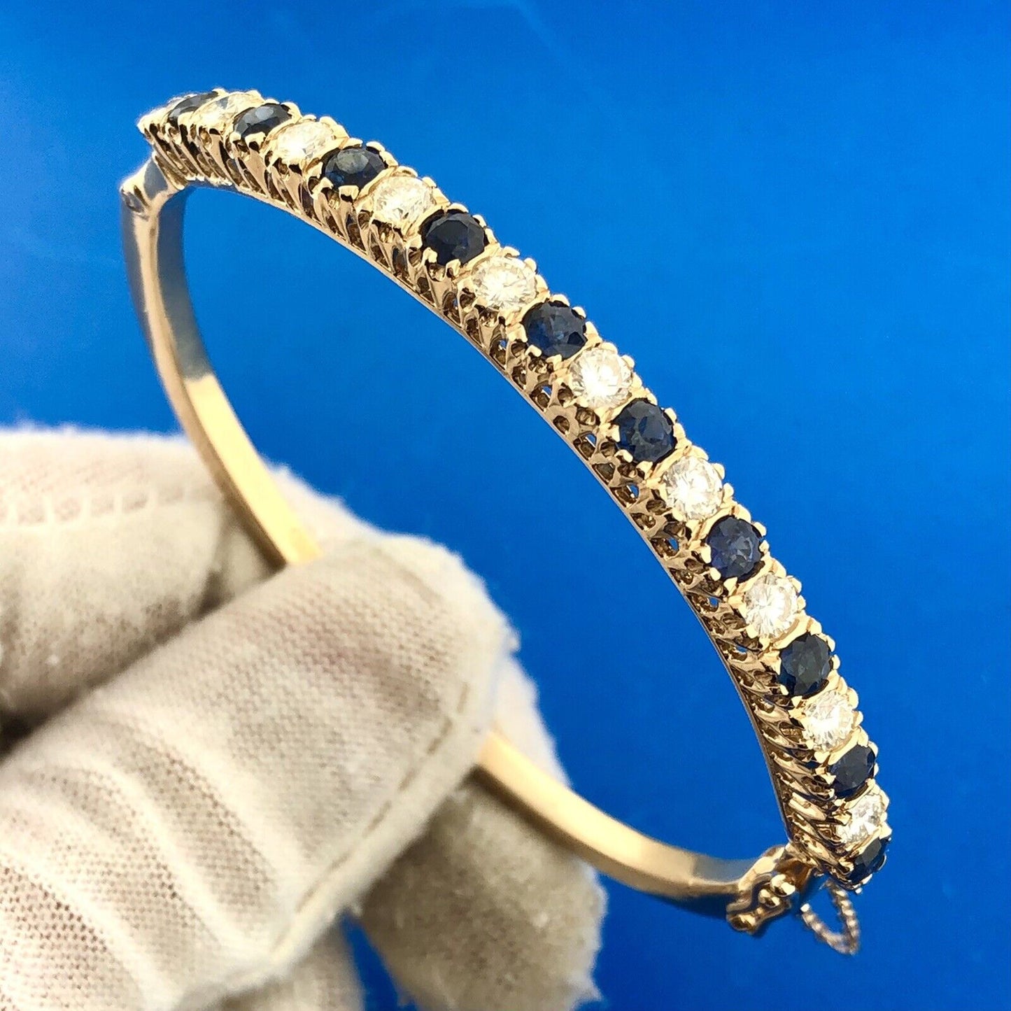 Stunning 14K Yellow Gold Diamond Sapphire September Hinged Bangle Bracelet