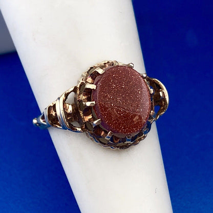 Vintage Estate 14K Yellow Gold Oval Goldstone Cocktail Ring